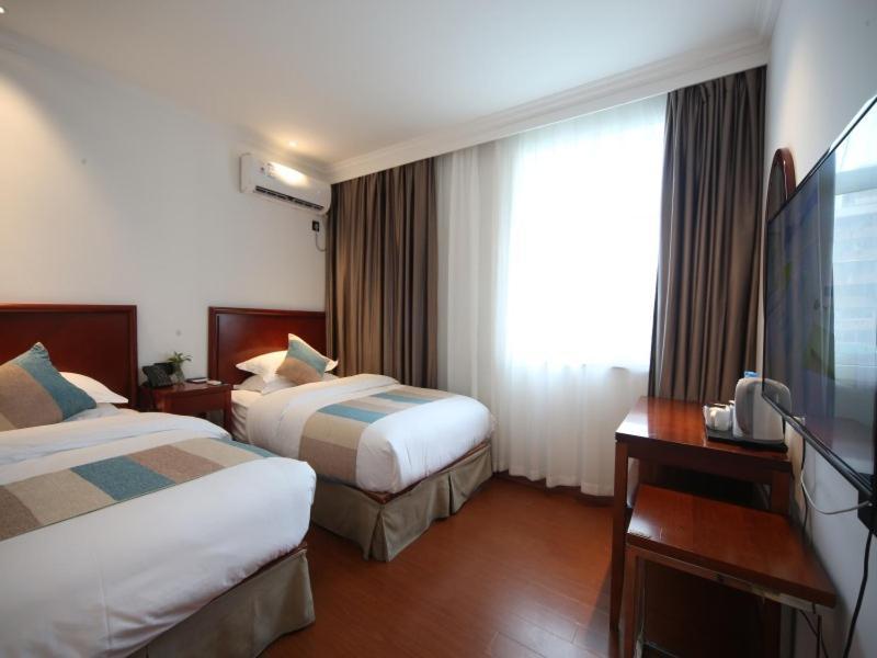 Greentree Inn Shanghai Zhongshan Hutai Hotel Exteriör bild