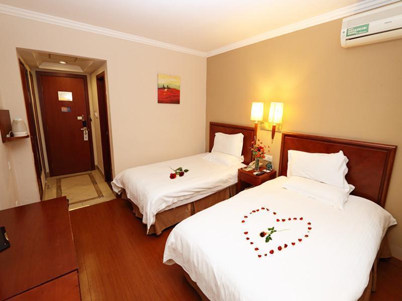 Greentree Inn Shanghai Zhongshan Hutai Hotel Exteriör bild